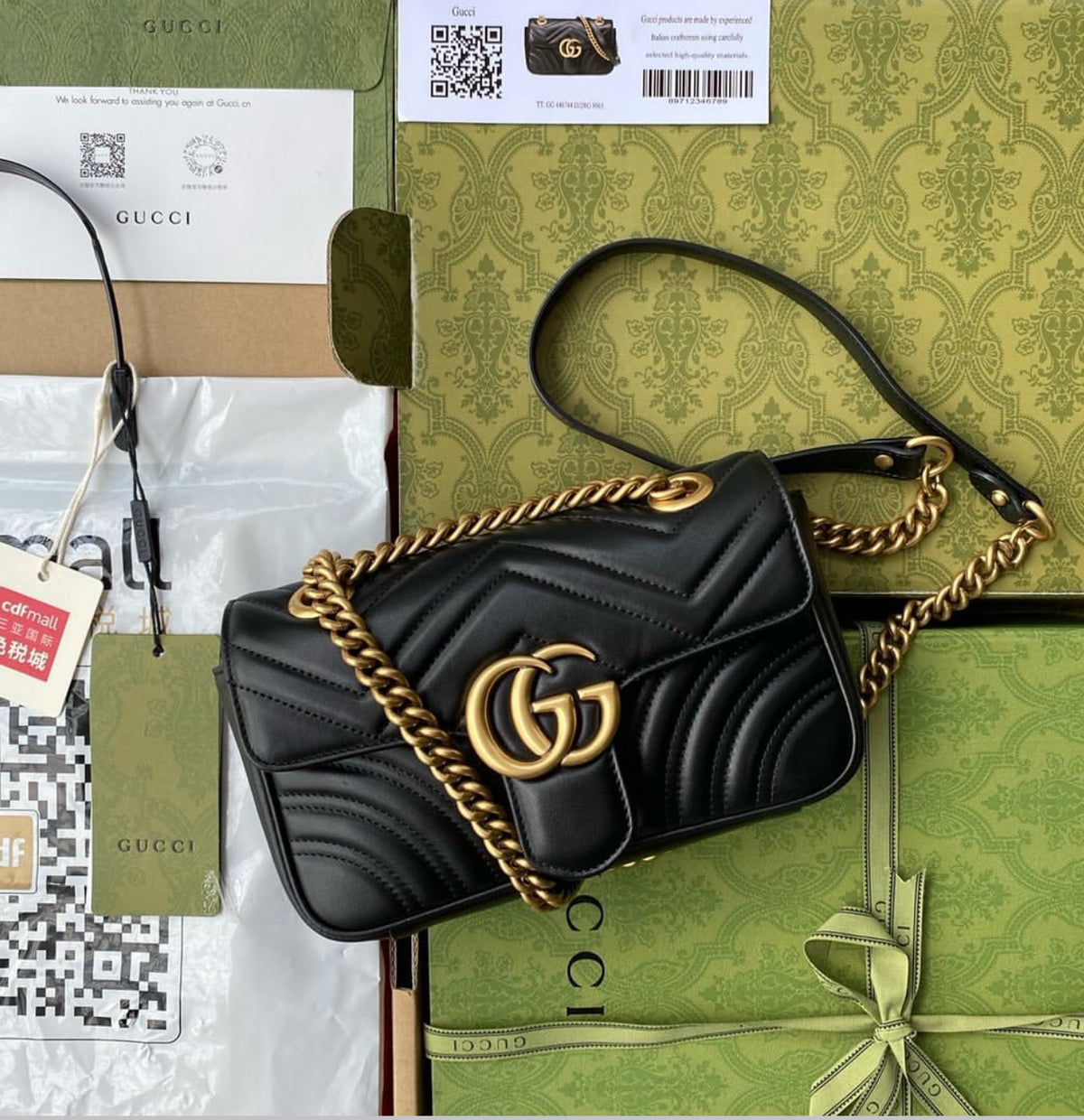 Bolsa Gucci Marmont GG pequena