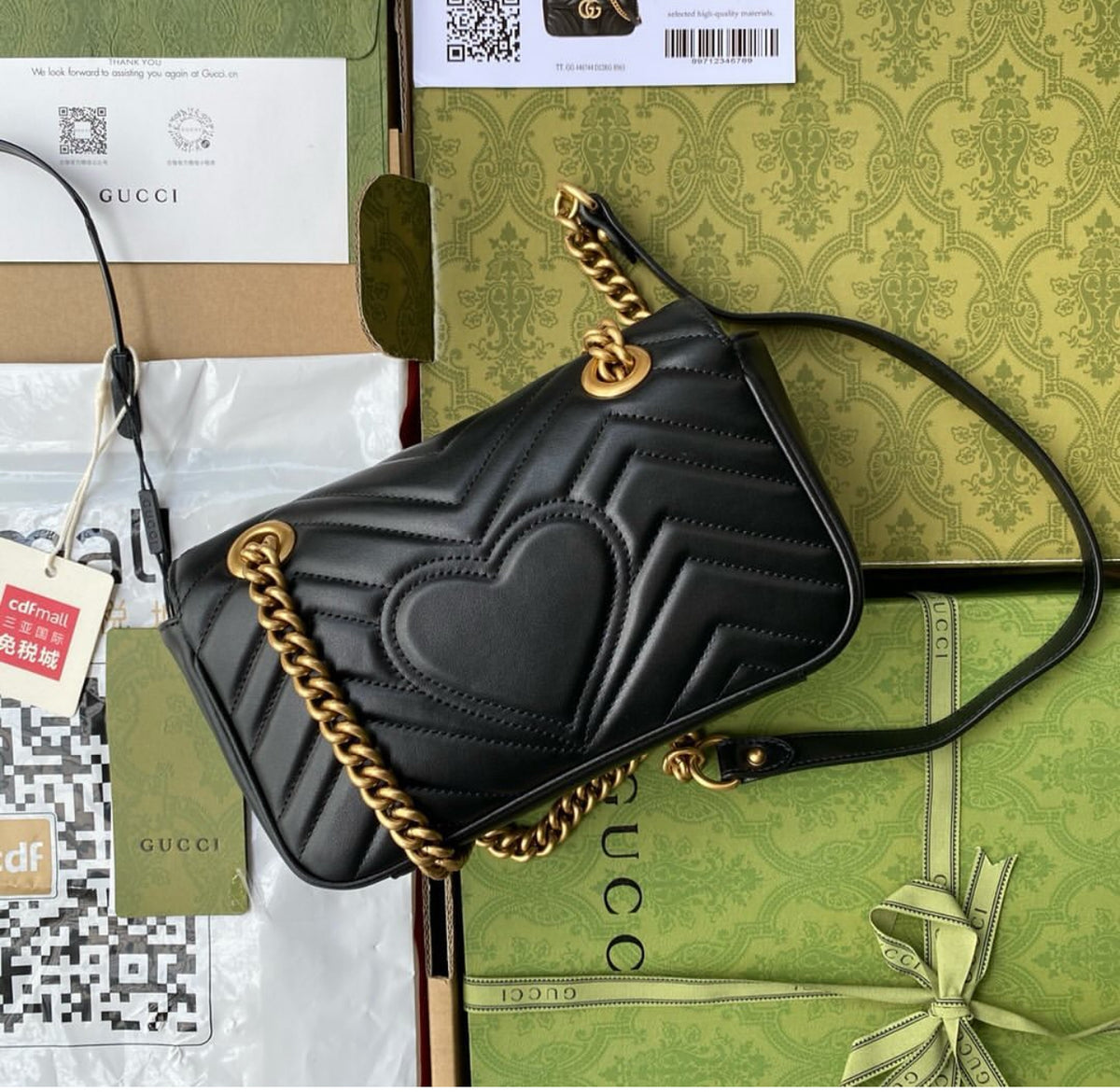 Bolsa Gucci Marmont GG pequena