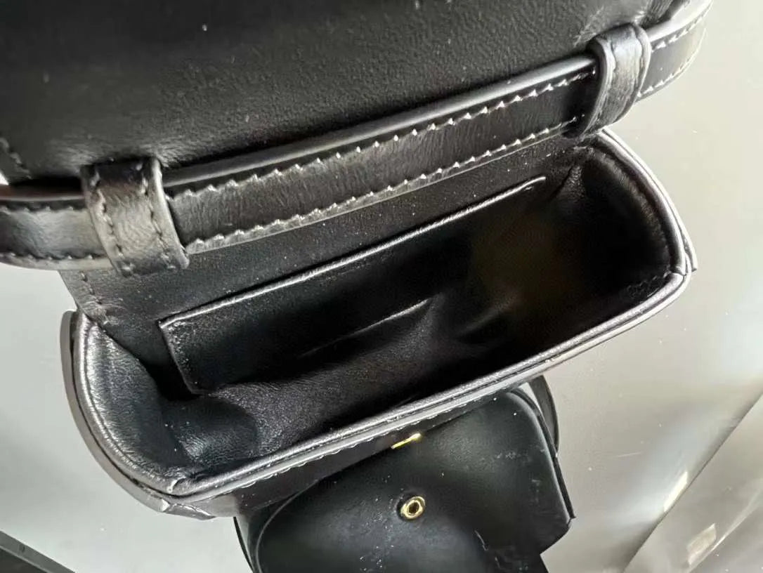 BOLSA CELINE MINI TRIOMPHE **OUTLET**