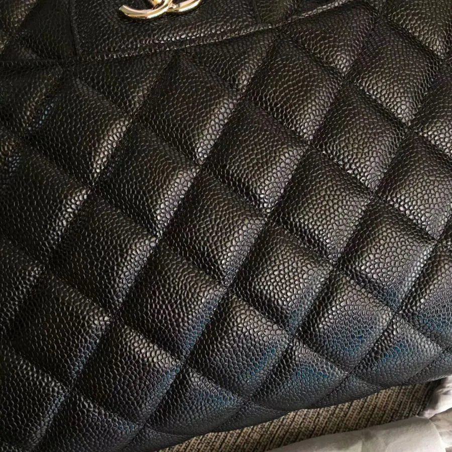 BOLSA CC 2.55 MAXI JUMBO COURO CAVIAR