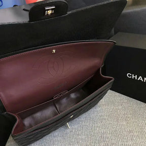 BOLSA CC 2.55 MAXI JUMBO COURO CAVIAR