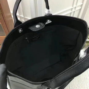 BOLSA CC TOTE CALFSKIN CHA3626