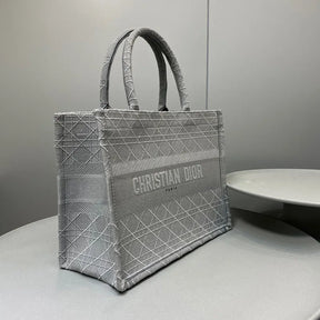 BOLSA DIOR BOOK TOTE CANNAGE EMBROIDERY