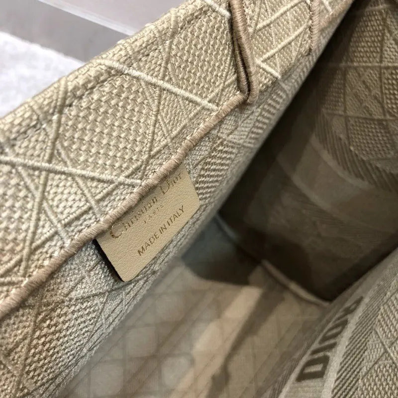 BOLSA DIOR BOOK TOTE CANNAGE EMBROIDERY