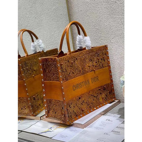BOLSA DIOR BOOK TOTE EMBROIDERED