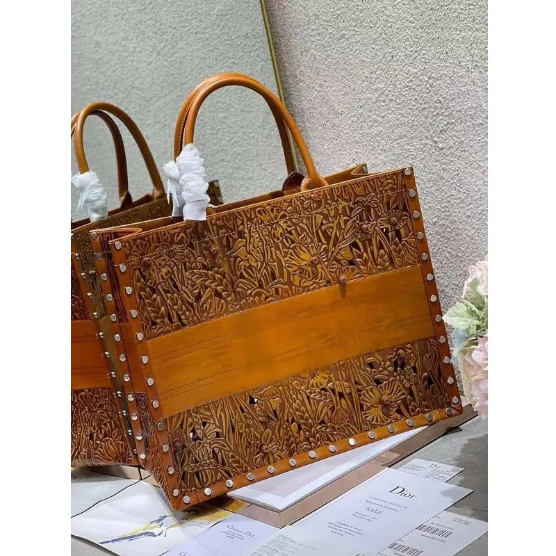BOLSA DIOR BOOK TOTE EMBROIDERED