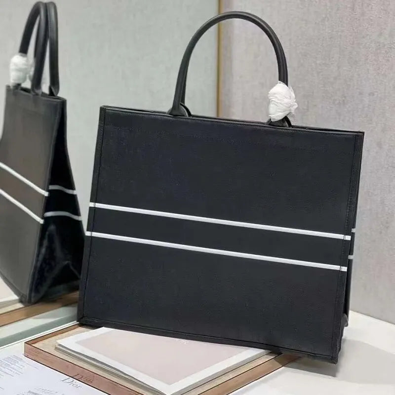 BOLSA DIOR BOOK TOTE CONSTELLATION EMBROIDERED