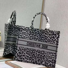 BOLSA DIOR BOOK TOTE EMBROIDERED LEOPARD