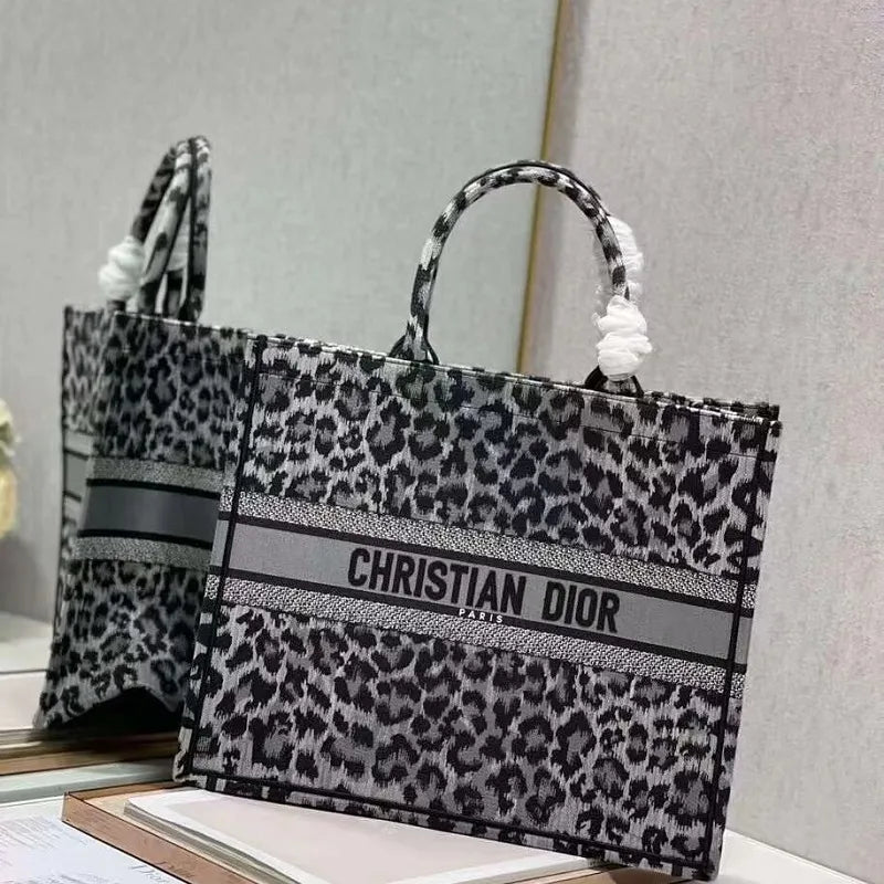 BOLSA DIOR BOOK TOTE EMBROIDERED LEOPARD