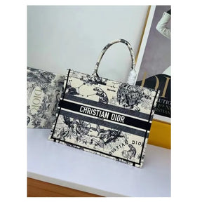 BOLSA DIOR BOOK TOTE EMBROIDERED
