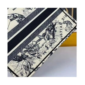 BOLSA DIOR BOOK TOTE EMBROIDERED