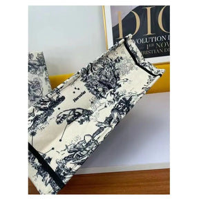 BOLSA DIOR BOOK TOTE EMBROIDERED