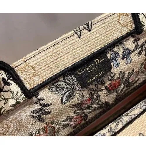 BOLSA DIOR BOOK TOTE EMBROIDERED M1286ZR