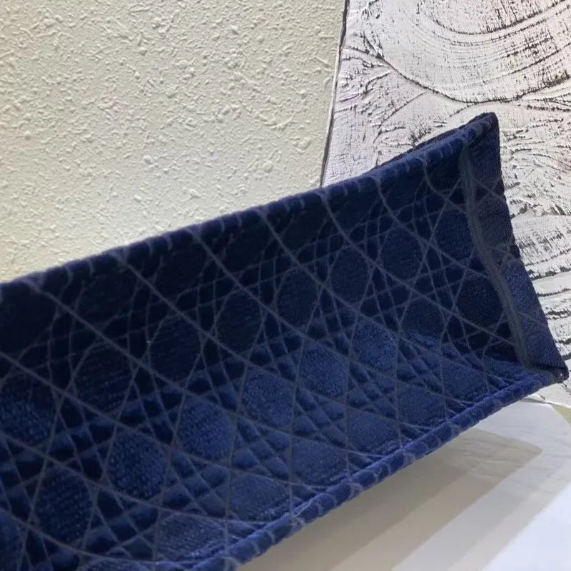 BOLSA DIOR BOOK TOTE EMBROIDERED VELVET M1286