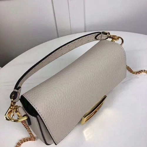BOLSA FENDI BAGUETTE F2467