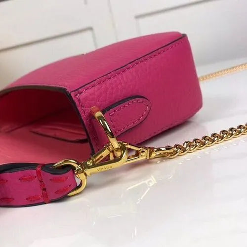 BOLSA FENDI BAGUETTE F2467