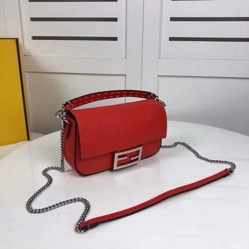 BOLSA FENDI BAGUETTE F2467