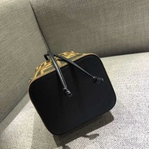 BOLSA FENDI MON TRESOR MINI BAG 8BS010