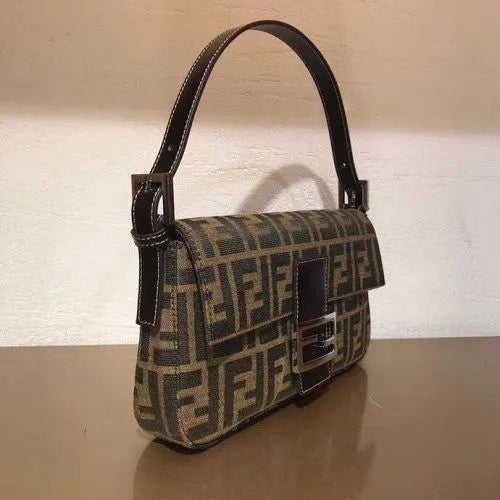 BOLSA FENDI VINTAGE BAGUETTE BAG 83018