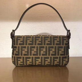 BOLSA FENDI VINTAGE BAGUETTE BAG 83018