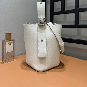 BOLSA LOEWE PEEBLE BUCKET
