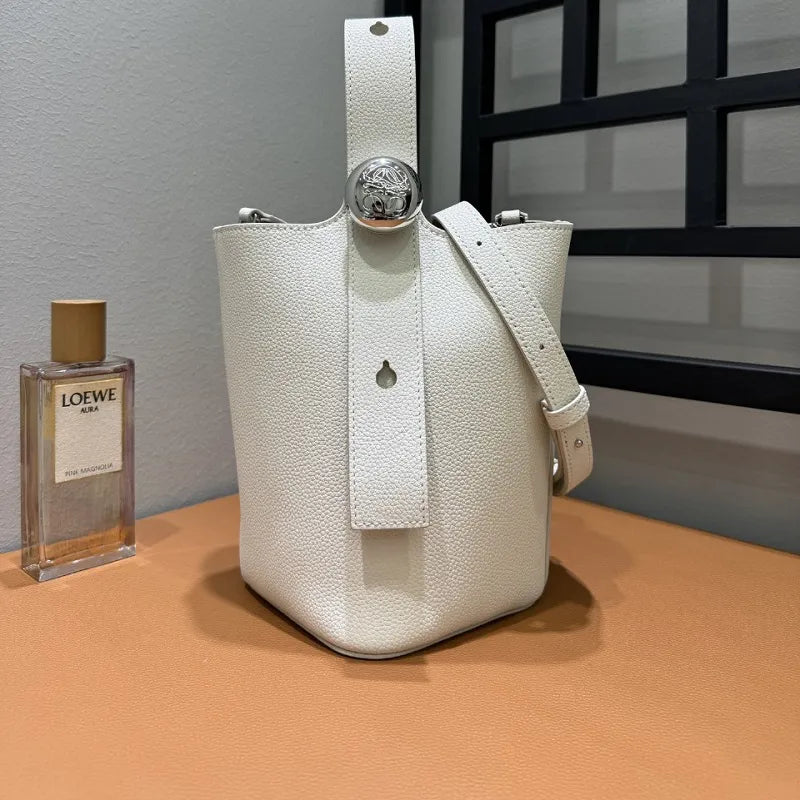 BOLSA LOEWE PEEBLE BUCKET