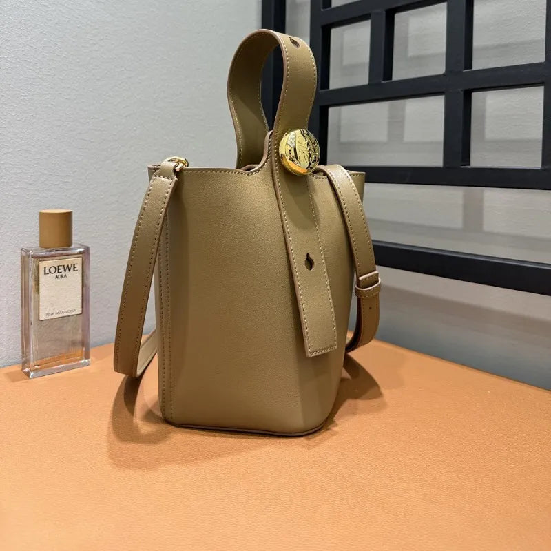 BOLSA LOEWE PEEBLE BUCKET