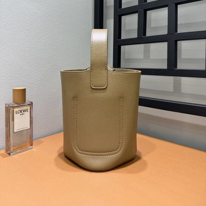 BOLSA LOEWE PEEBLE BUCKET
