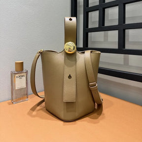 BOLSA LOEWE PEEBLE BUCKET