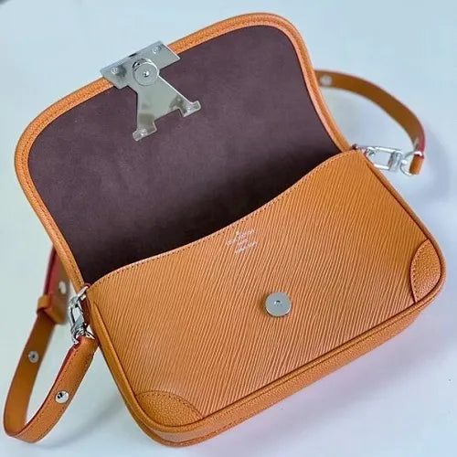 BOLSA LOUIS VUITTON BUCI EPI LEATHER M59386