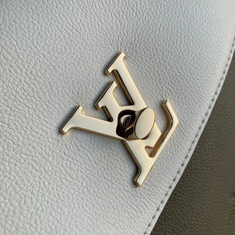 Bolsa Louis Vuitton Lockme Ever