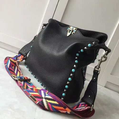 BOLSA VALENTINO GUITAR ROCKSTUD ROLLING HOBO