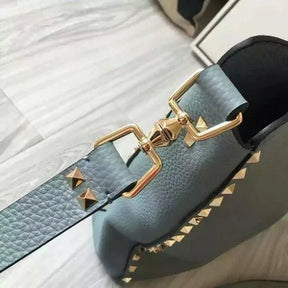 BOLSA VALENTINO ROCKSTUD HOBO