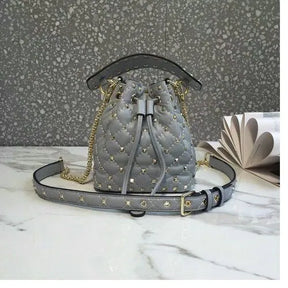 BOLSA VALENTINO ROCKSTUD SPIKE SMALL BUCKET