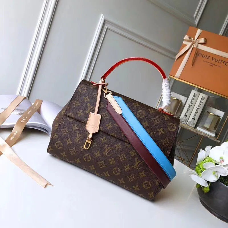 BOLSA LOUIS VUITTON CLUNY BB MONOGRAM CANVAS M42738