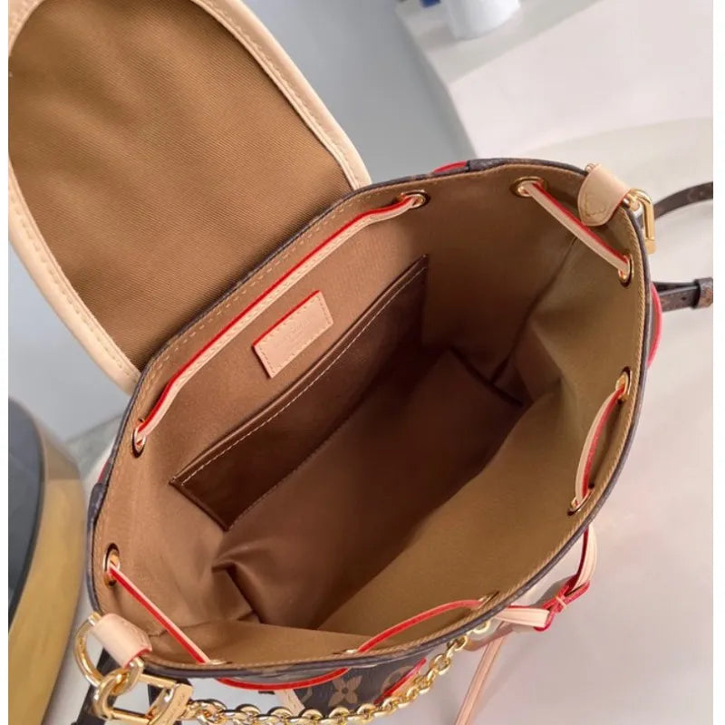 MOCHILA LOUIS VUITTON EXCURSION