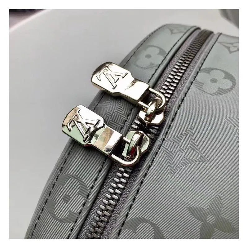 MOCHILA LOUIS VUITTON MONOGRAM TITANIUM M43882