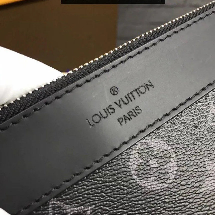 NECESSAIRE LOUIS VUITTON POCHETTE DISCOVERY M62291
