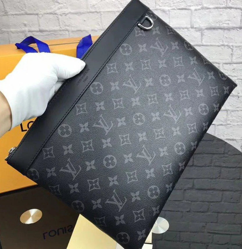 NECESSAIRE LOUIS VUITTON POCHETTE DISCOVERY M62291